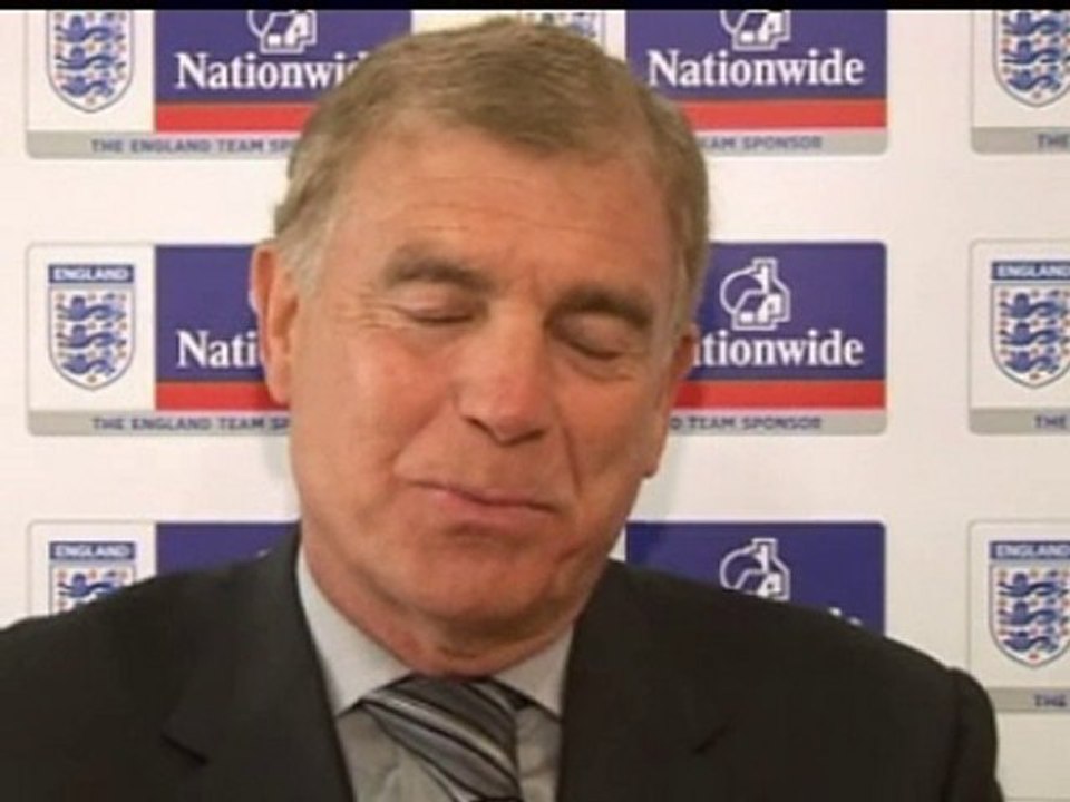 Zamora reveals England agony