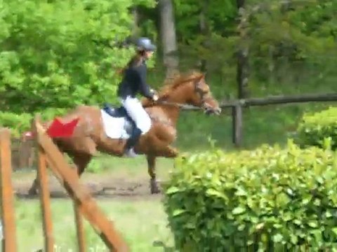 dimanche 9 mai 2010 concours taillan 024