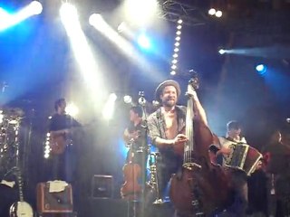 DEBOUT SUR LE ZINC : La déclaration