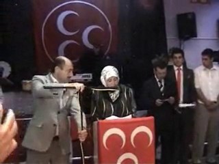 MHP toroslar ilçesi kadın kolları başkanı