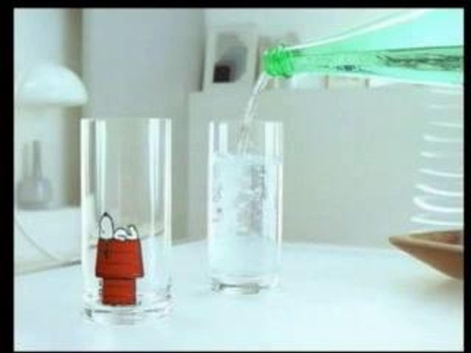 Publicite - Badoit Rouge Snoopy 02