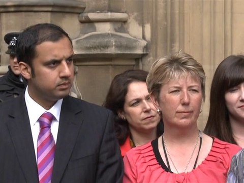 GB : Miliband candidat à la succession de Brown au Labour