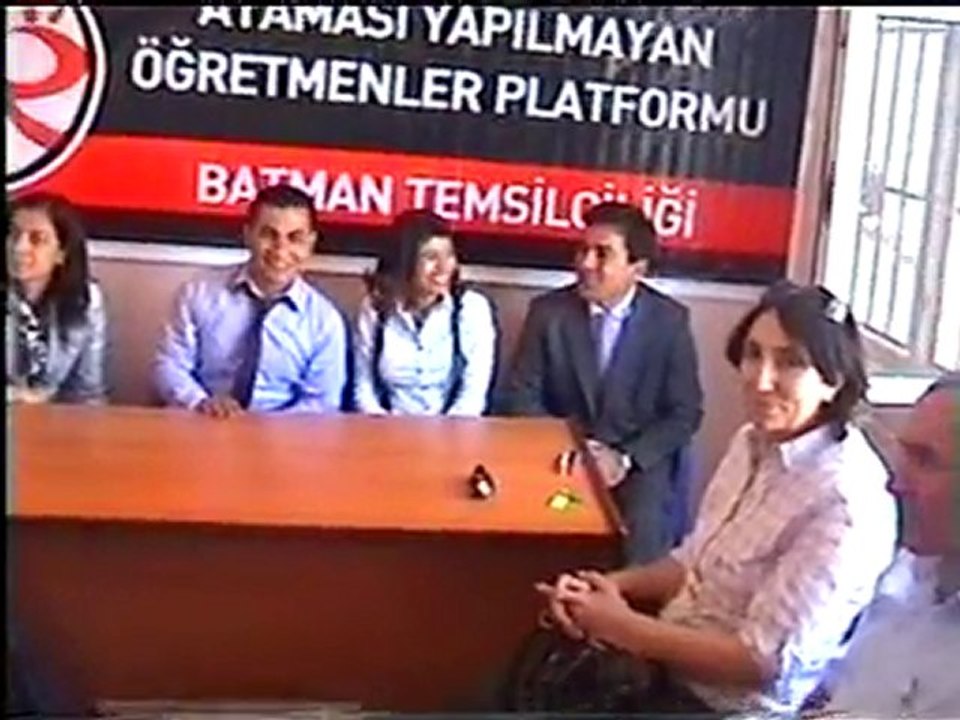 Batman AYÖP'e Bengi Yıldız ve Ayla Akat Ata'nın ziyaretleri.