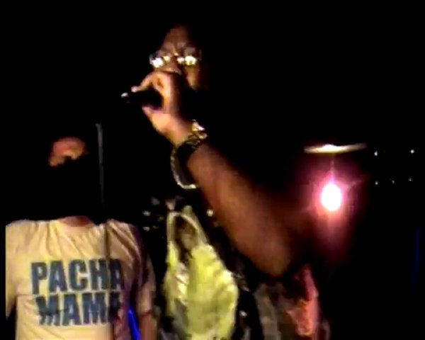 PACHAMAMA LA FAMILIA