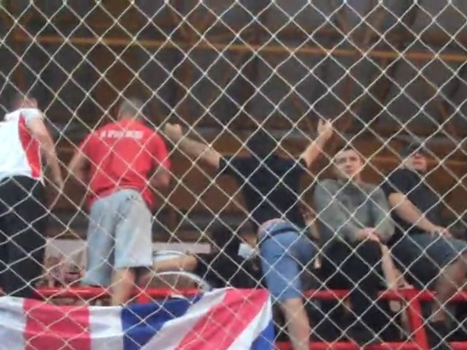 RedPlanet.gr Olympiakos - Panathinaikos Final (part 01)