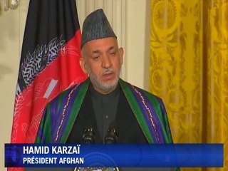 Démonstration d'unité entre Barack Obama et Hamid Karzai