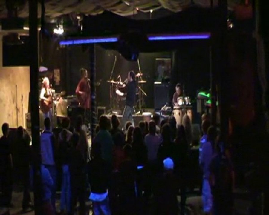 Je ne veux pas travailler de love and Peace live au C.A.T.