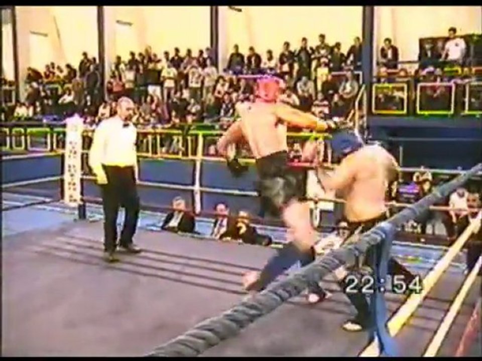 Ramzy NEFFATI vs Hosni FAHFAH - Kick Boxing Classe C 100kg