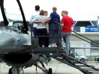 BOURGET 2009 PART 1