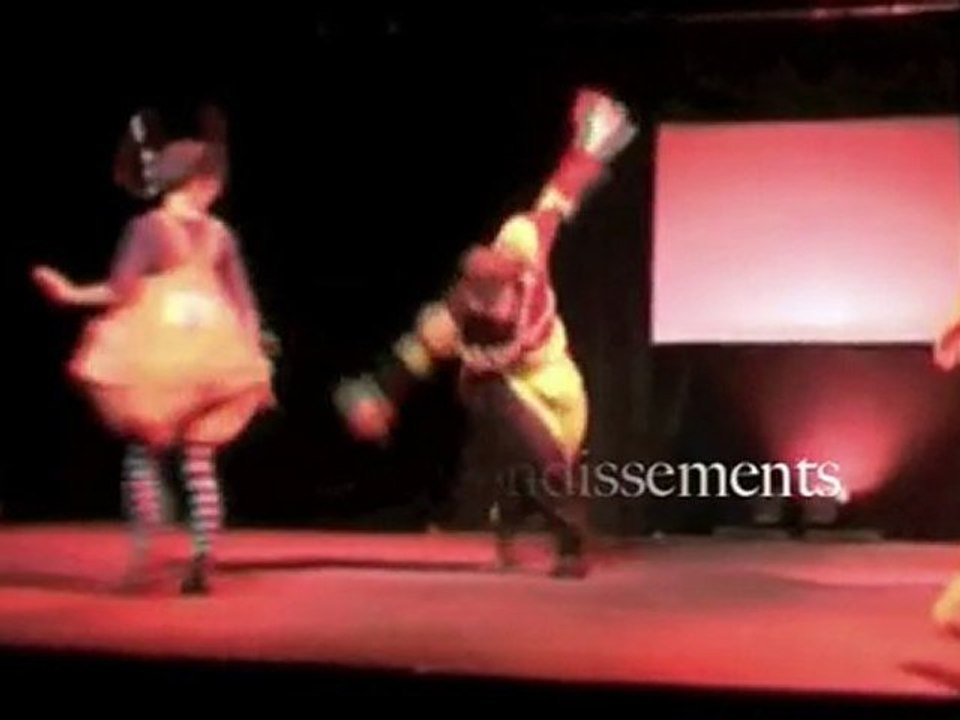 Bande annonce UNE SOURIS AU PAYS DES ELEPHANTS