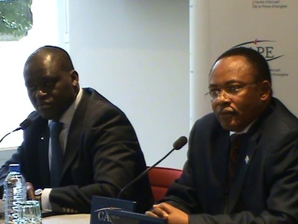 Me MICHEL OKONGO CANDIDAT AUX ELECTIONS EN 2011 RDC 1/2