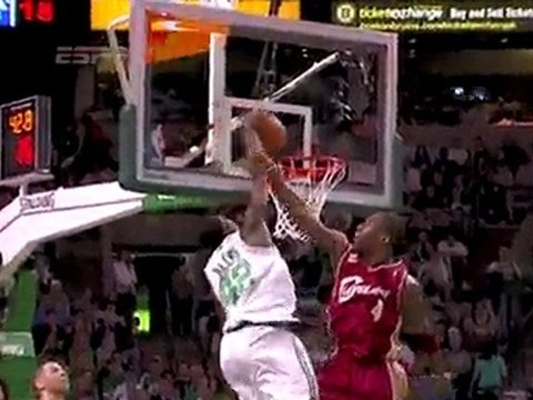 Tony Allen throws down this tremendous slam during the secon
