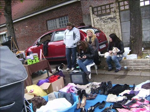 marché aux puces à bully le 13 mai 2010