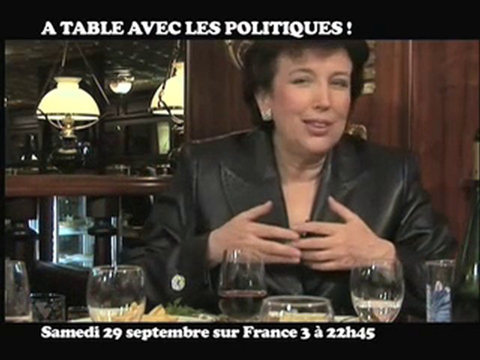 Dailymotion - 1- A TABLE AVEC LES POLITIQUES - une vidéo