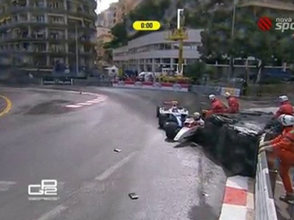 GP2 saison 2010 Monaco Valssechi Maldonado crash
