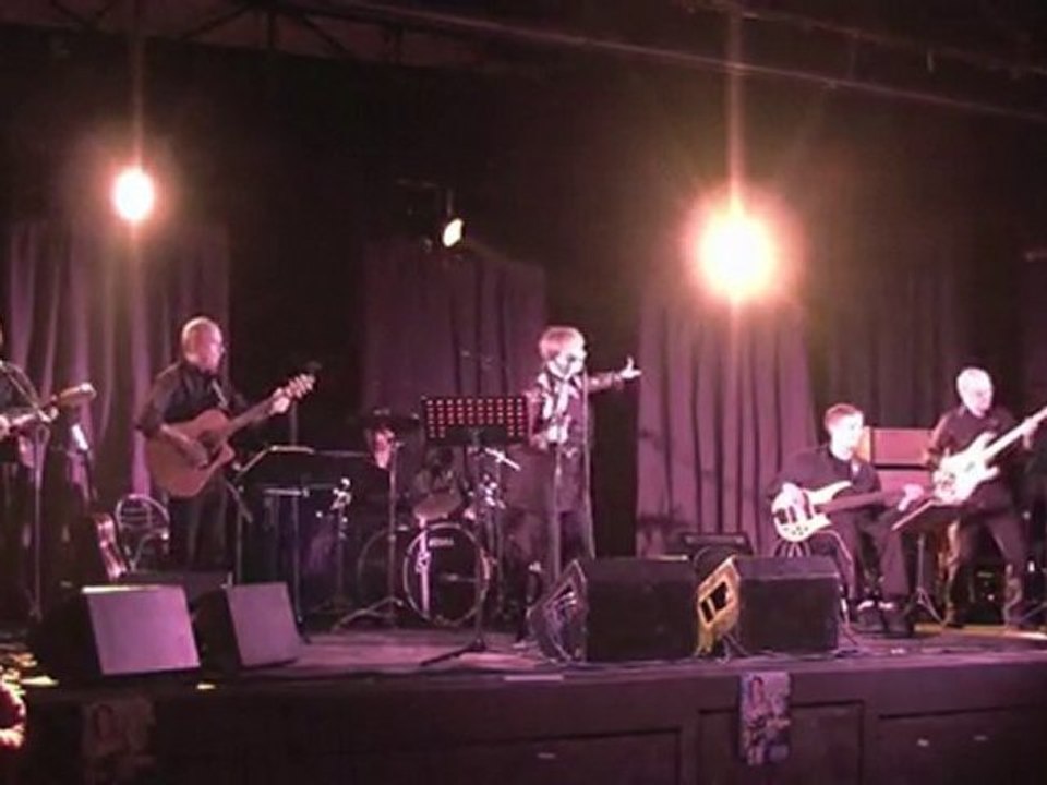 Nostalgia-Band   Theme for young lovers