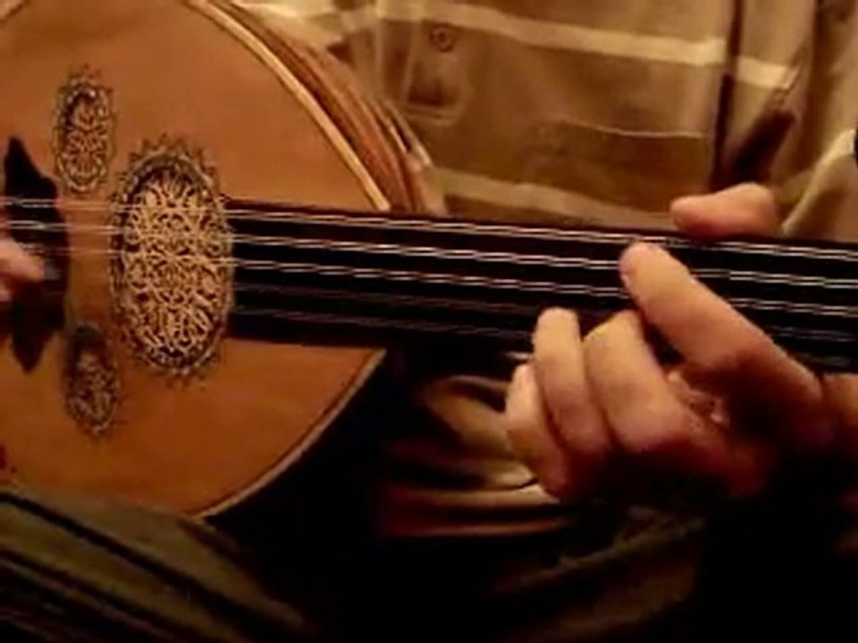 Om Kalthoum Song on OUD العود