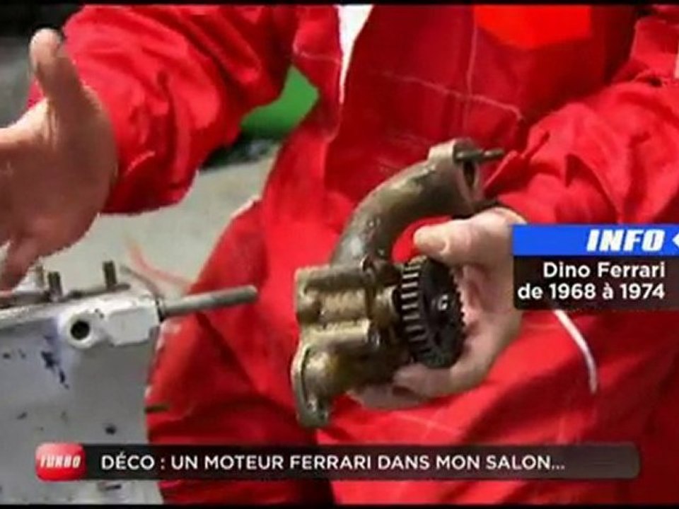 un moteur ferrari dans mon salon