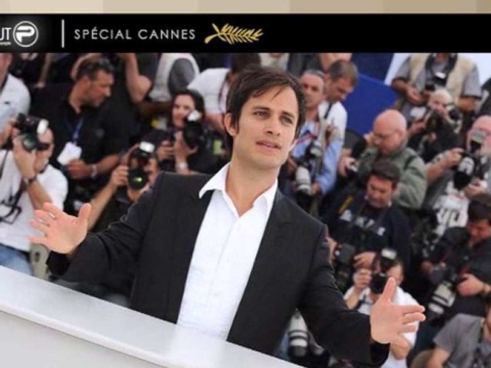JT PurePeople à Cannes : Gael Garcia Bernal fait son show !