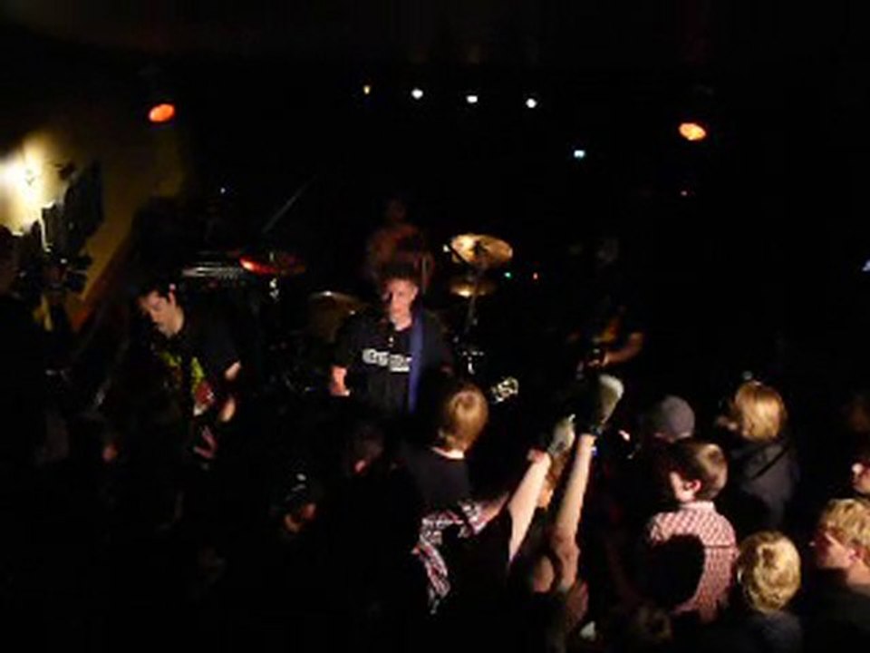 This Is A Standoff @ Shaka Laka [14.05.10] [2/5]