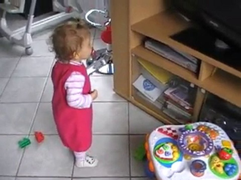 Hermione danse sur de la vrai musique, c' est bien mon coeur