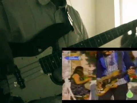 Weezer - Island in the sun first version (bass cover)