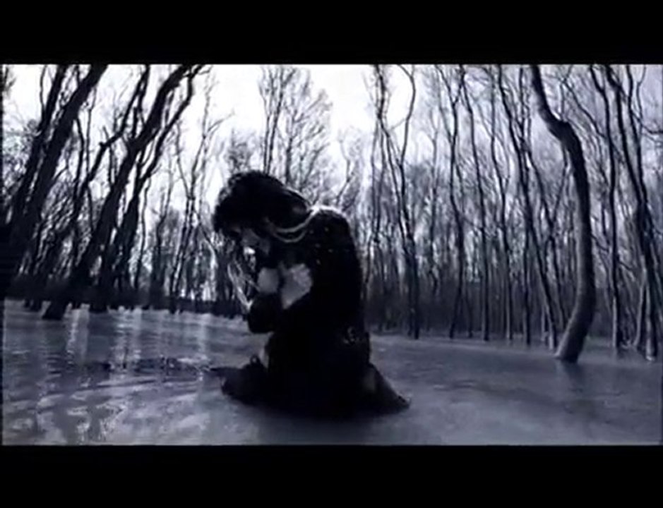 Özlem Tekin - Yatağım Boş (2010)