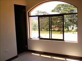 Casa en Condominio en venta en Alajuela
