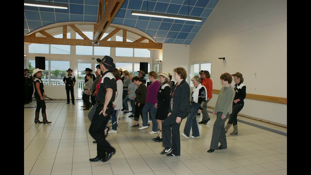 Diaporama de la soirée du 14 mai organisée par l'AJFW
