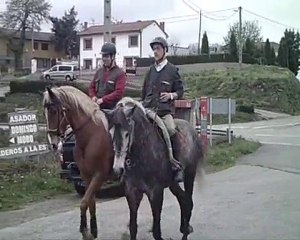 Mieres Montaña 23-4-10. Aficionados al Caballo de Vitigudino