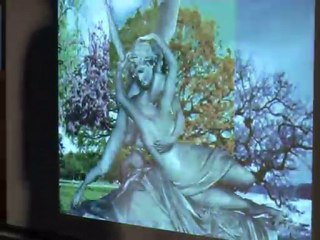 Annick chante pour nous : "C'est ma chanson".