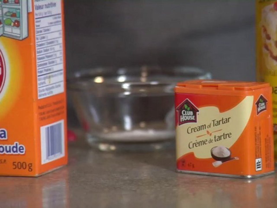 Baking Soda Vs. Baking Powder