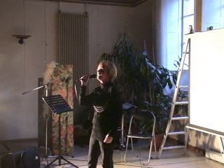 Liliane chante en italien : " Un anno d'amore " !