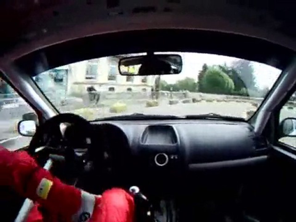 Essai chrono au slalom des 2 ponts 2010