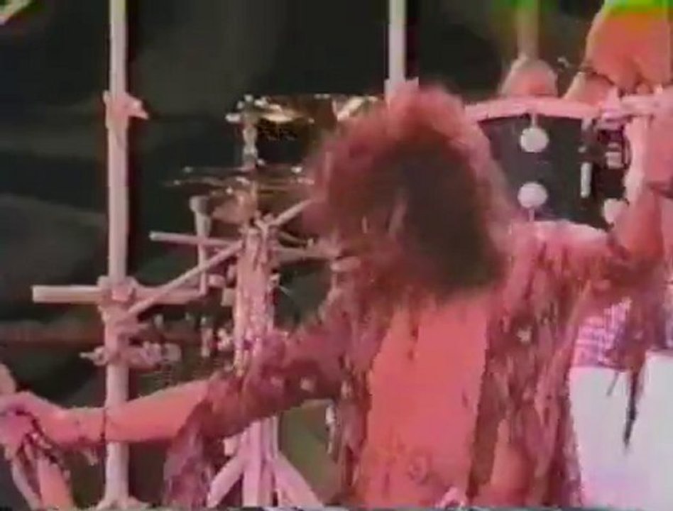 Aerosmith - Love In An Elevator [Live]