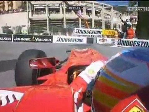 Monaco 2010 Alonso duvara çok yakın-trformula1.com