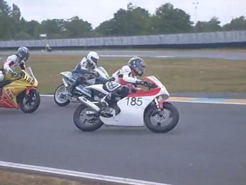 endurance 50 cm3 au circuit maison blanche au mans. mai 2010