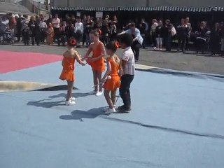 Twirling bâton  les petites