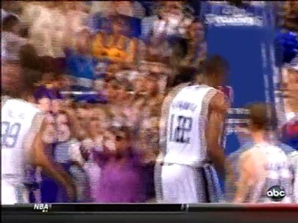 CLARK KENT INTERVIEWS  DWIGHT HOWARD