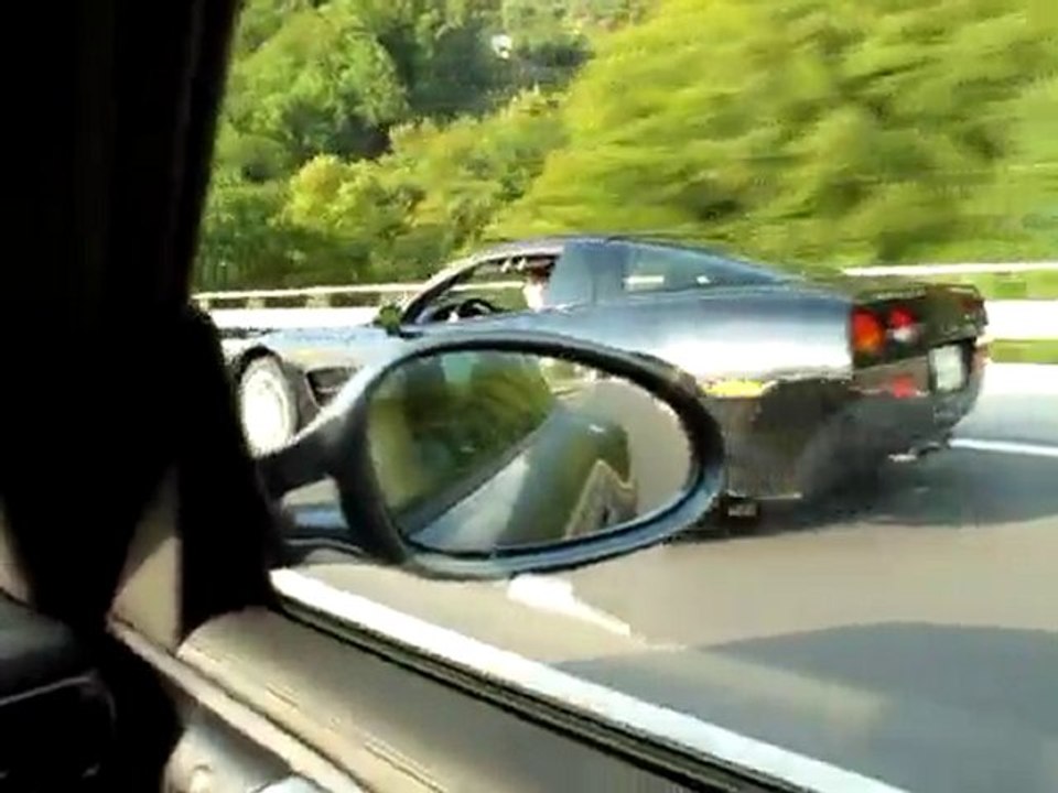 porsche 997 targa 4S vs Corvette