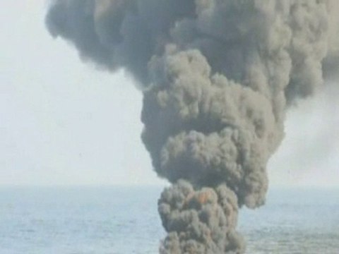 BP begin siphoning Gulf oil spill