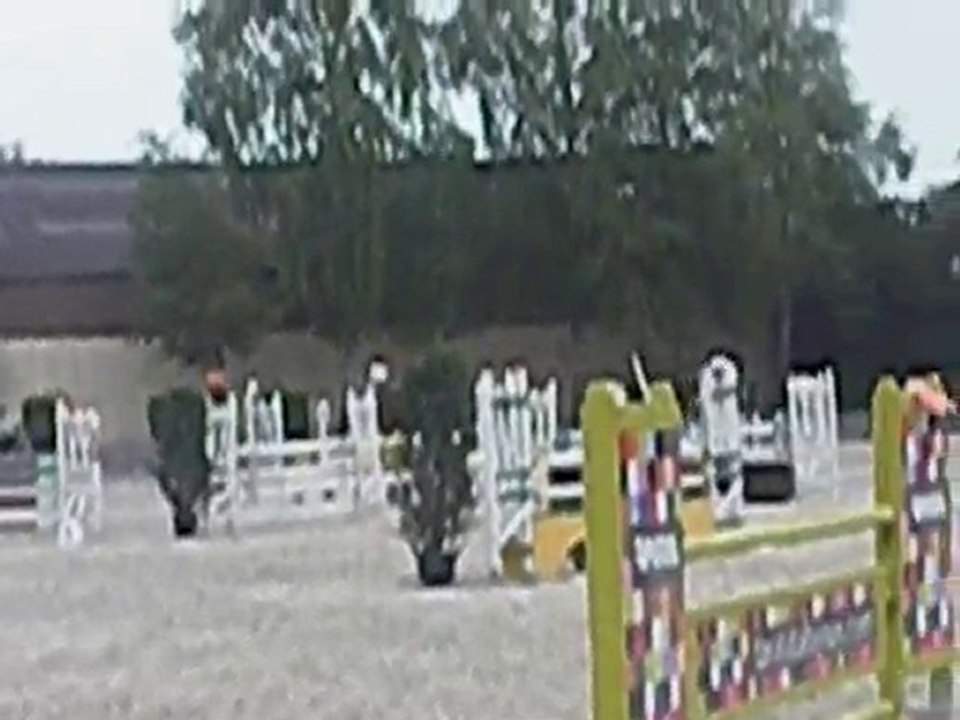 Inès et Khelline D1p la SHUC Mai 2010