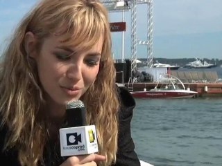 Louise Bourgoin, l'atout charme de "L'Autre Monde"