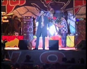 sting 2000 10/11 (chuck fender + vegas)