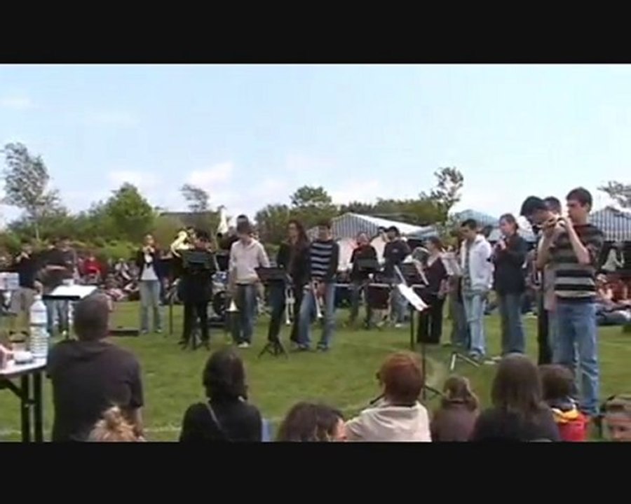 Ensemble Bombarde-Percus Vannes & Cie 2010 Morceau n°2