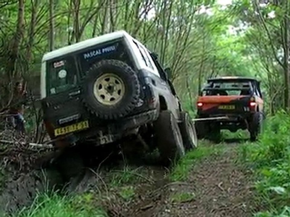 Balade Planète4x4.com, vendredi 14 mai 2010, vidéo7