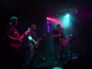 Running Wild - Cover Airbourne