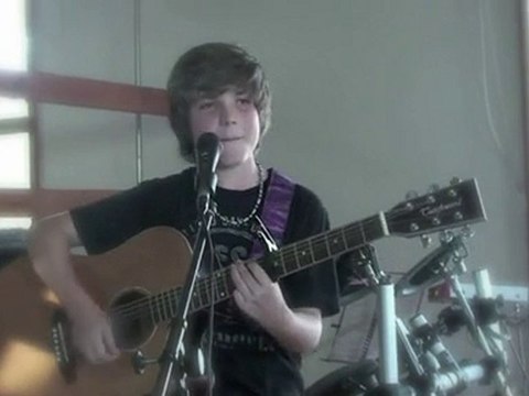 I'm Yours by Jason Mraz -Acoustic Cover by Jordan Jansen