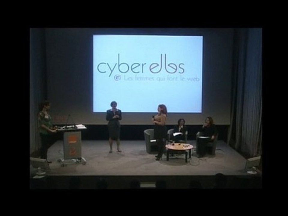 CYBERELLES POWER STARTER Nathalie Boulanger