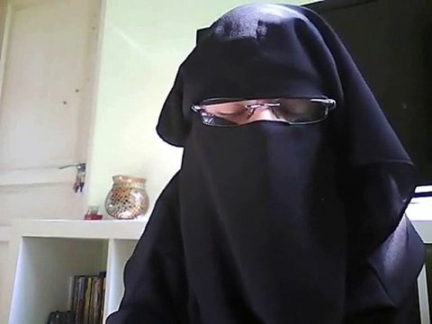 ...6 : Et après la loi ? Islam, niqab, hijab, discrimination